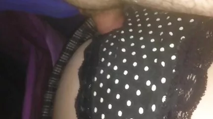 อวบใหญ่อย่างชำนาญให้ วีดีโอ โป้ ฟรี blowjob และเอาหี