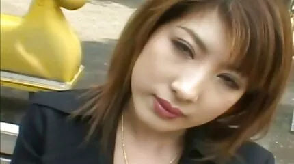 นักเรียนเลวล่อลวงอาจารย์และยกกระโปรงของเธอ ดู วีดีโอ หนัง โป้