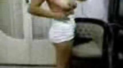 หมอที่มีประสบการณ์ระยำคนไข้สาว วีดีโอ โป๊ ฟรี