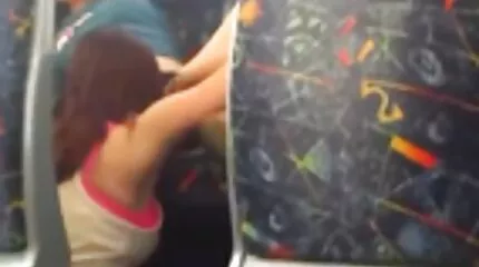สาวสวยเรียววิ่งเข้าไปในช่องคลอด ดู วีดีโอ โป่