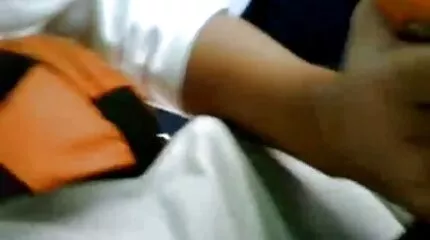 คนร้อนแรง fucks ที่รักของเขาบนเตียง คลิป วิ ดิ โอ โป้